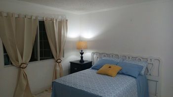Signature Skys Guest Apartments Κίνγκστον Εξωτερικό φωτογραφία