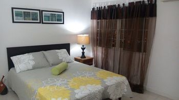 Signature Skys Guest Apartments Κίνγκστον Εξωτερικό φωτογραφία